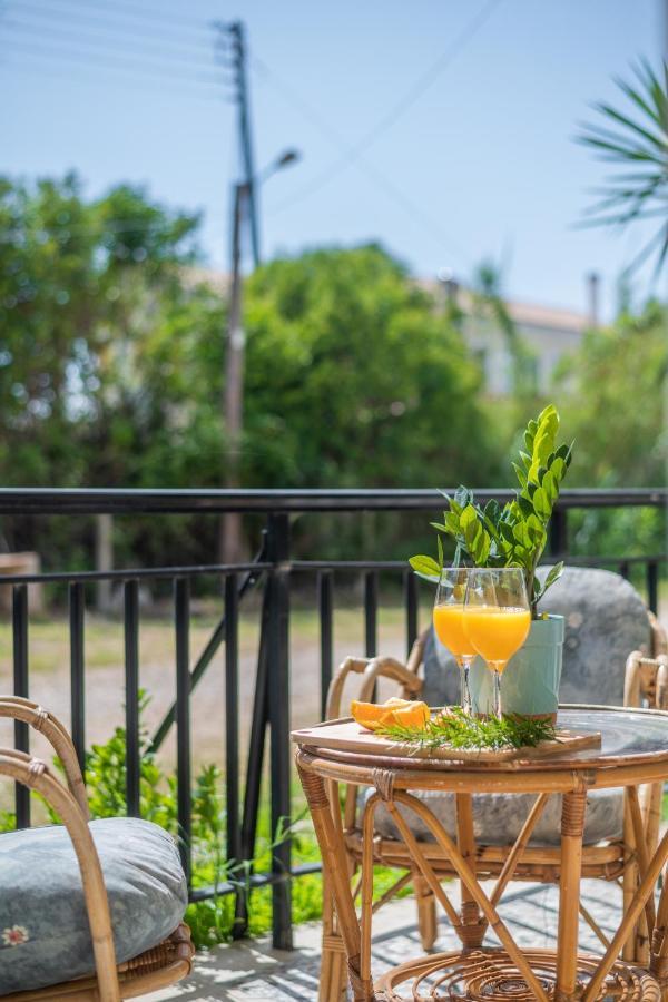 Lazaris Apartments Almiros Beach Exterior photo